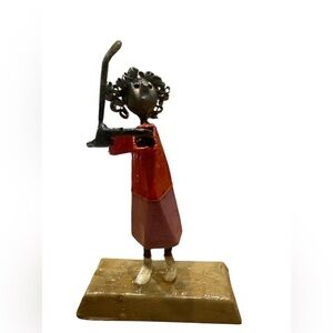 Manual Felguerez Vintage Female Golfer metal sculpture Signed 8.5"X 5.25"